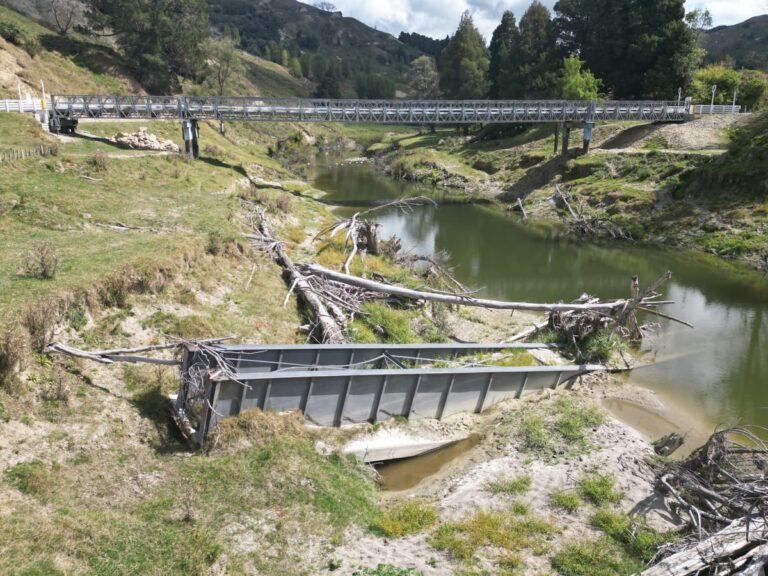 NEW Hollywood Bailey Bridge